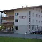 Bed & Breakfast Chesa Platina